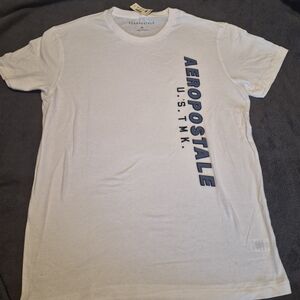 Aeropostale White Short Sleeve Tee with Navy Vertical Logo Print